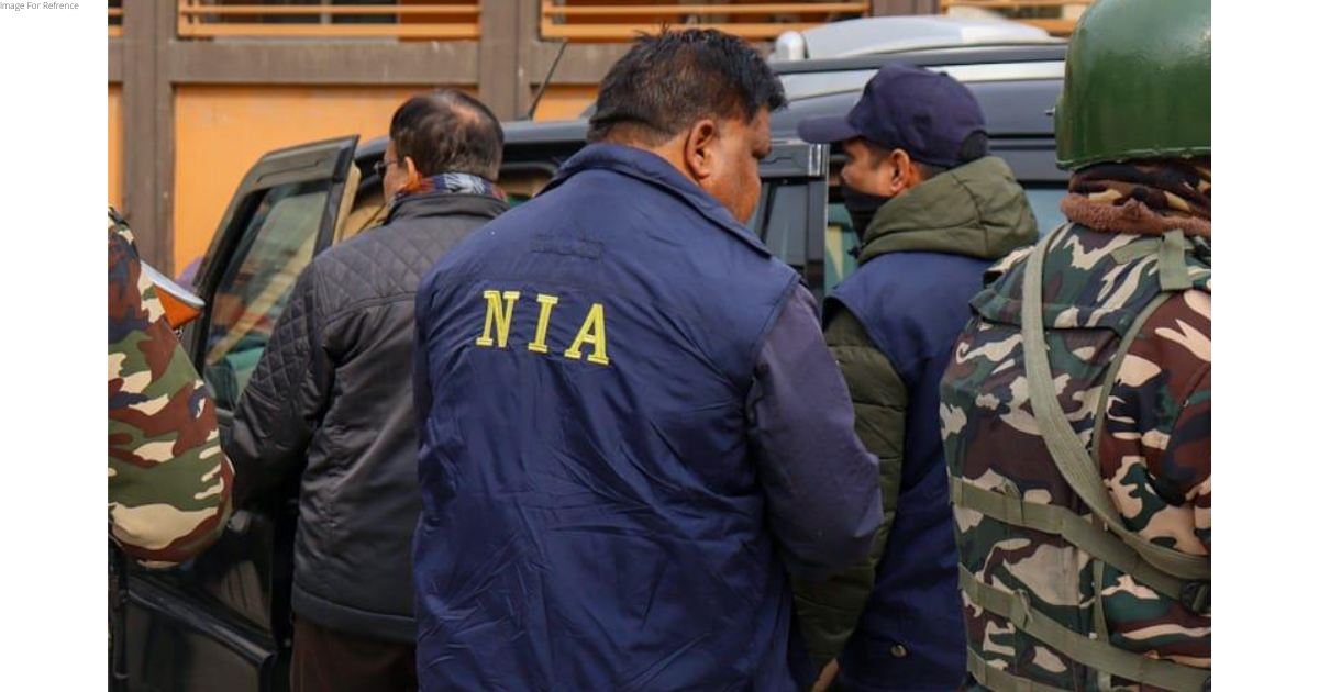 NIA raids 5 places in Maharashtra's Mumbai, Pune in case linked to Islamic State